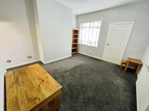 Dining Room - click for photo gallery